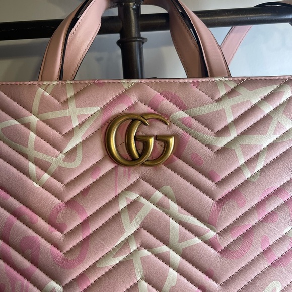 Gucci Marmont Ghost Handbag - Picture 2 of 7